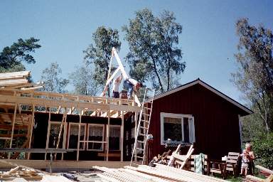 Första takstolen, vad HÖGT det blir!